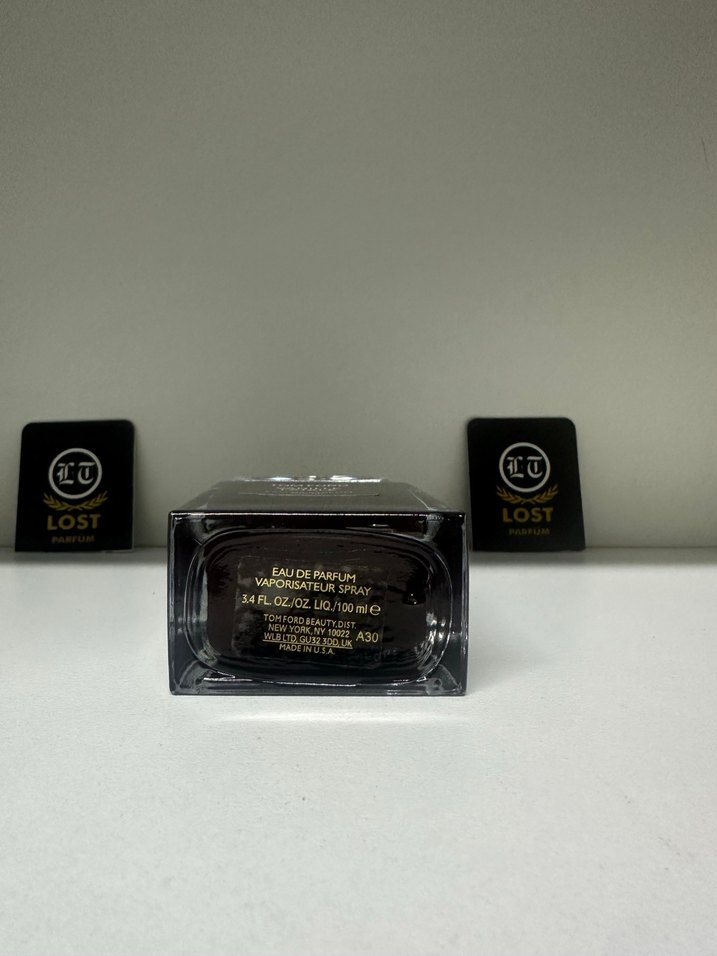 Tom Ford Vanille Fatale Erkek Parfümü 100 ml - Görsel 3