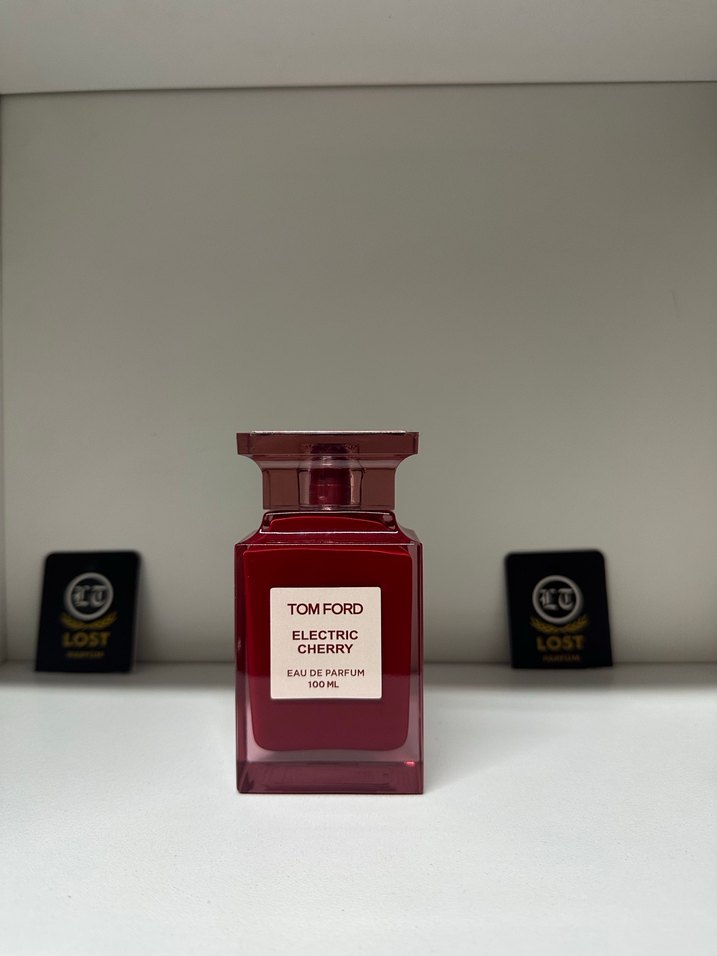 Tom Ford Electric Kadın Parfümü 100 ml - Görsel 5