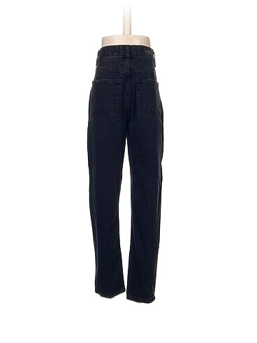 36 Beden Bershka Jean / Kot %70 İndirimli.