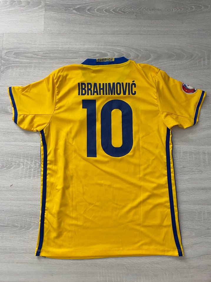 Erkek Sarı Kısa Kollu Spor Forma - Görsel 2