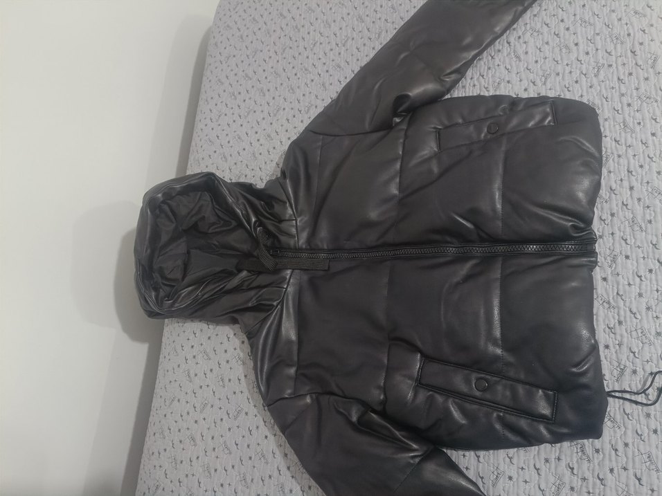 Kapüşonlu Siyah Deri Kadın mont - Görsel 3