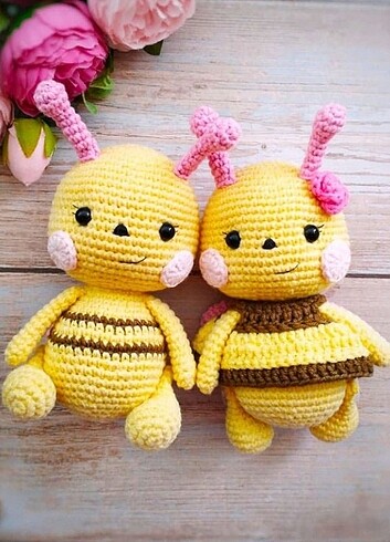 Amigurumi arı