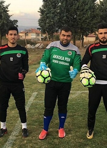 Beden kırmızı Renk Glove adsehive kaleci eldiveni top tutuş spreyi