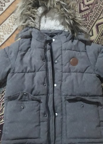 Gri Erkek Çocuk Kürklü Kaban