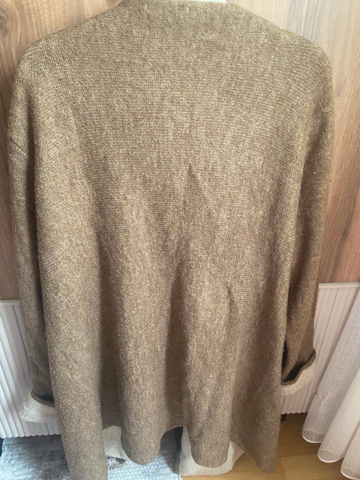 Bej Kadın Örgü Yün Hırka - Görsel 2