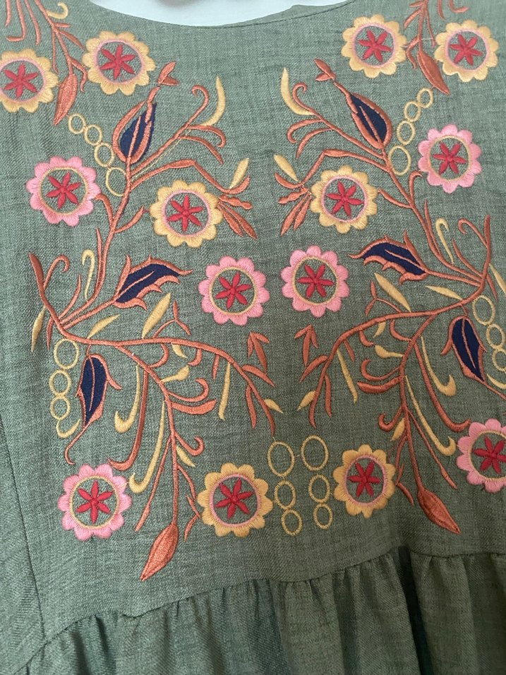 Nakışlı Boncuklu Haki Uzun  tesettür Bohem Elbise - Görsel 3