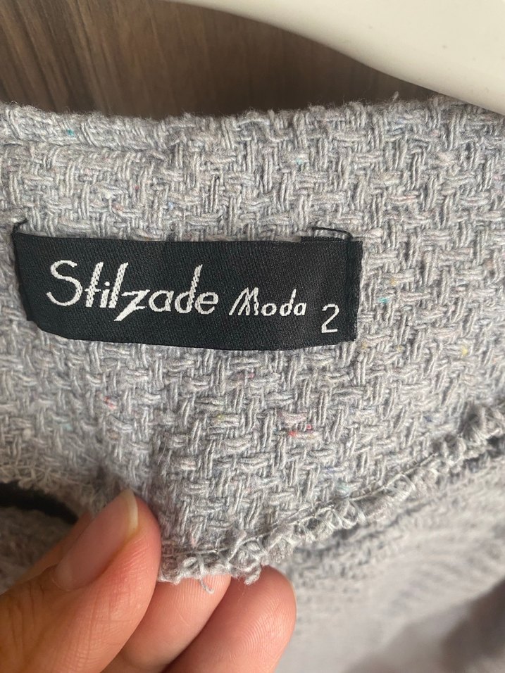 Gri Düğmeli tesettürlü Kadın Hırka tunik - Görsel 3