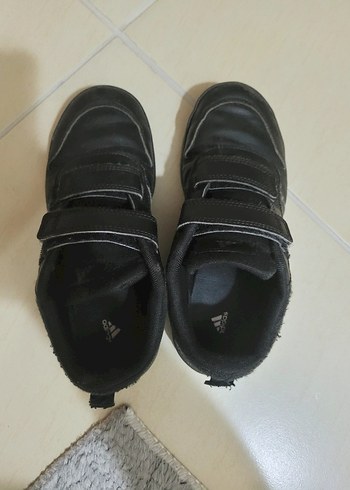 Adidas Siyah Erkek Çocuk Cırt Cırtlı Spor Ayakkabı