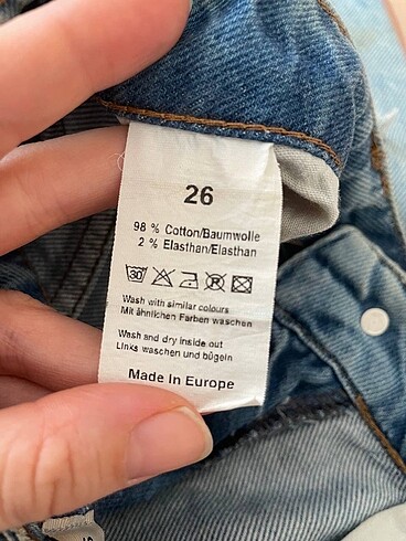 26 Beden Gethit yırtık jean