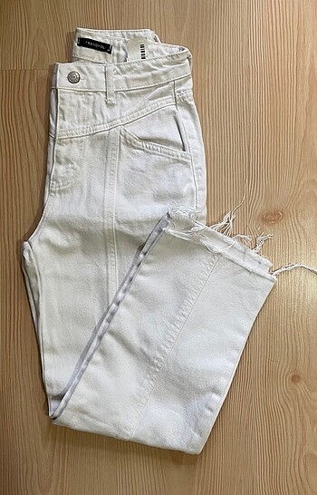 Bayan beyaz jeans pantolon