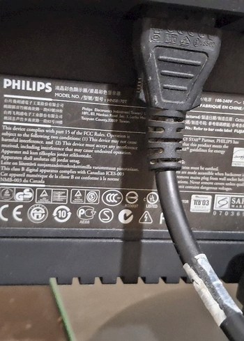 17 inc Philips Monitör - Görsel 3