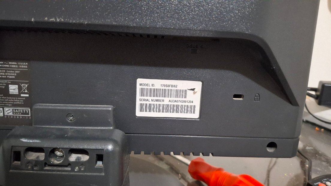 17 inc Philips Monitör - Görsel 2