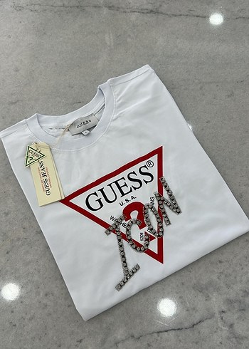 Guess Kadın Beyaz Tişört