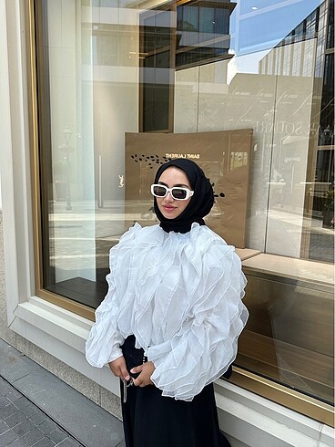 Fırfırlı bluz