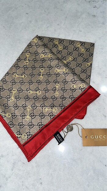 Gucci Gucci Eşarp