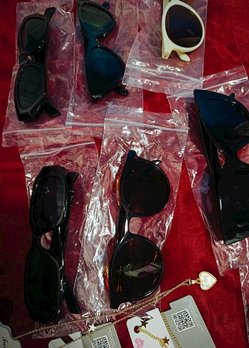 3 adet Siyah Parlak Kadın Güneş Gözlüğü - Görsel 3