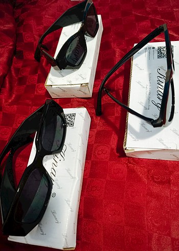 MAC Beyaz Takma Kirpik - Görsel 2