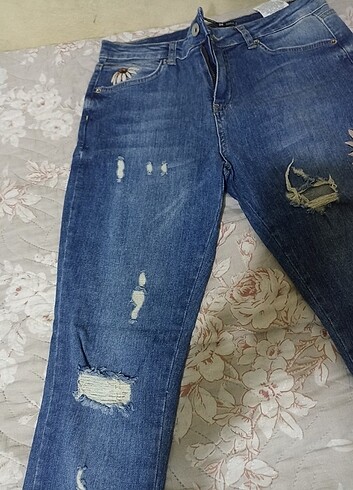 38 Beden Baskılı Jean