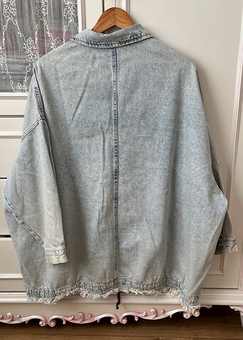 Gri Batik Desenli Kadın Denim Ceket - Görsel 3