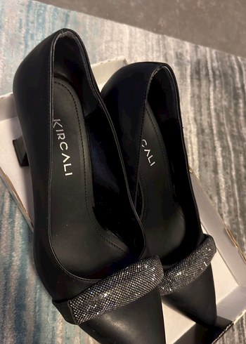 Nine West Kircali Siyah Tasli Topuklu Ayakkabi