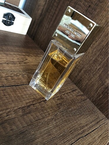  Beden Renk Michael Kors Sexy Amber 50 ml parfüm