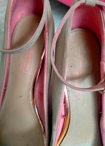 Bershka Dolgu Topuk 38