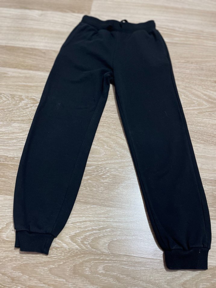 Zara Kız Çocuk Baskılı Sweatshirt ve Siyah Eşofman - Görsel 4