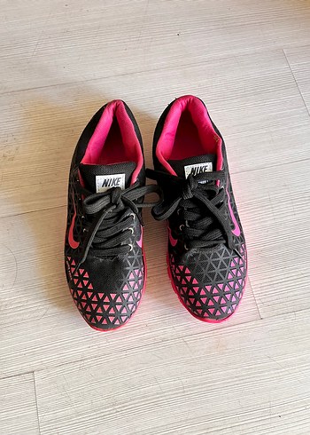 39 Beden pembe Renk Nike Pembe Siyah Bağcıklı Yüksek Topuklu Spor Ayakkabı