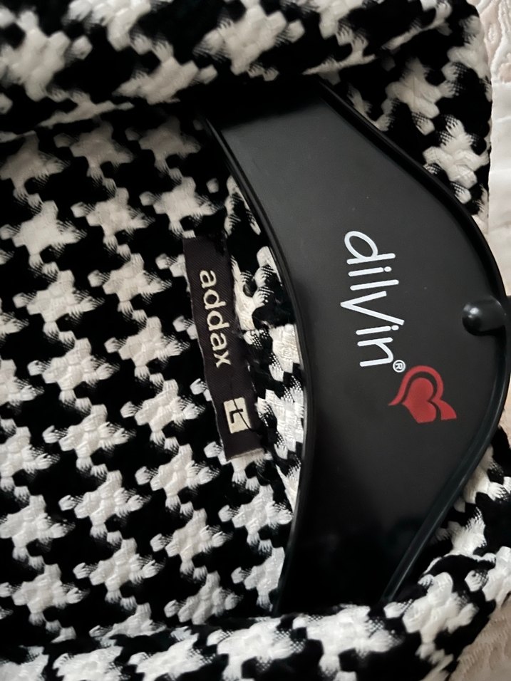 Zara Siyah Beyaz Desenli Kadın Ceket - Görsel 3