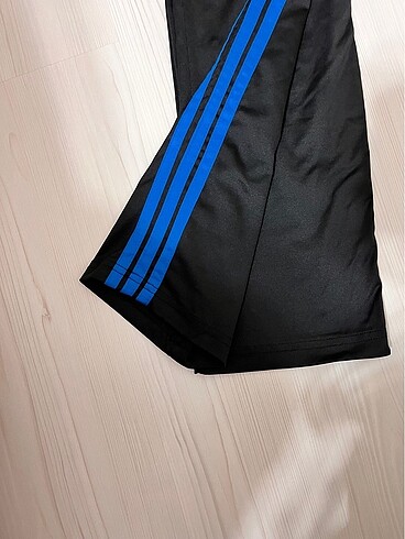 s Beden Adidas eşofman altı