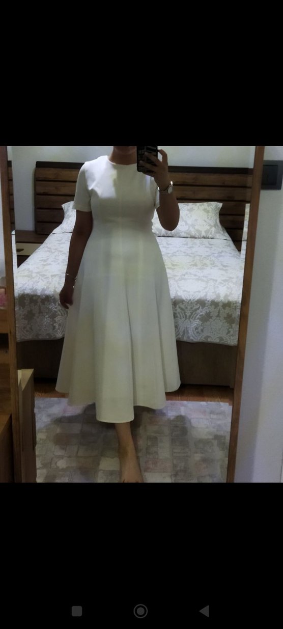 Beyaz Uzun Kadın Elbise - Görsel 4