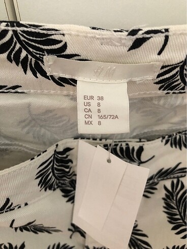 38 Beden beyaz Renk H&M bayan kot şort