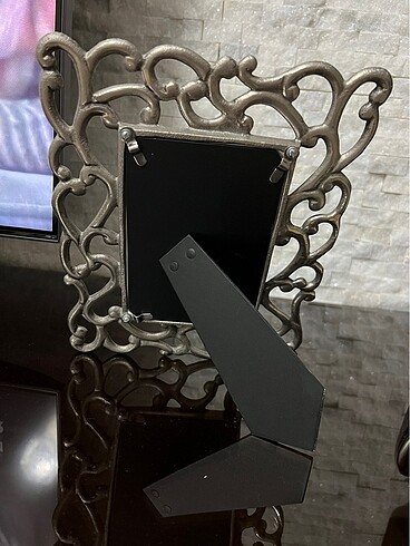 Biev Ürün metaldir yükseklik 24 cm eni 20 cm