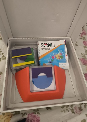 Diğer Redka Şekli Tamamla Zeka Oyunu