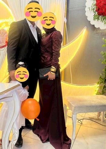 38 Beden bordo Renk Bordo Uzun Kollu İşlemeli Kadın Abiye Elbise