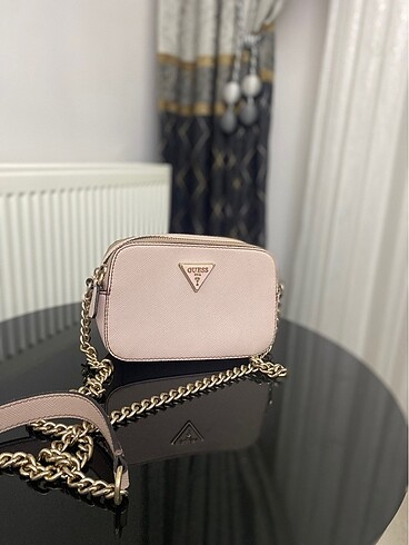Guess Guess Orjinal çanta #vakko #guess
