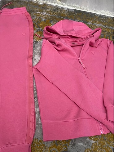 l Beden pembe Renk Guess Orjinal takım #guess #vakko