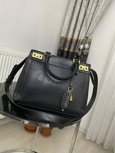 Guess Orjinal çanta #beymen #vakko