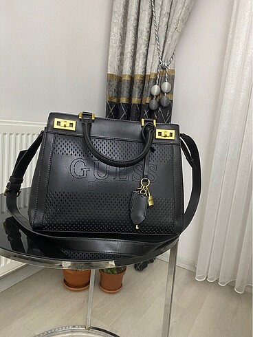 Guess Guess Orjinal çanta #beymen #vakko