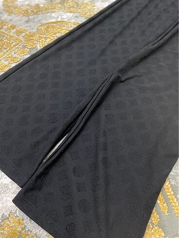 xs Beden Orjinal guess eşofman altı