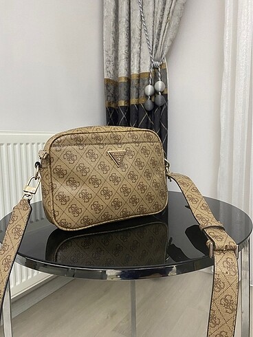 Guess Guess Orjinal çanta