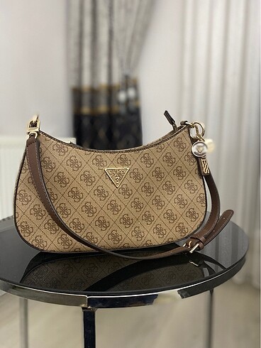 Guess Guess Orjinal çanta