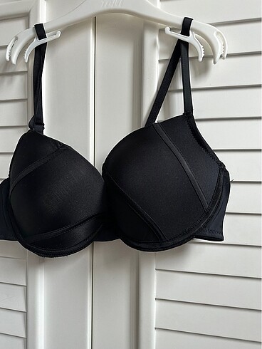 Victoria s Secret Victoria secret siyah push up sütyen