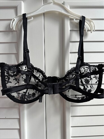 m Beden Victoria secret transparan sütyen 80B 85B