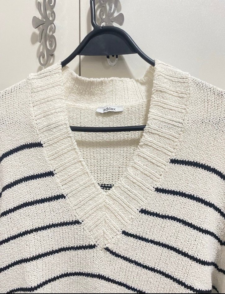 Addax v Yaka Beyaz Çizgili Triko Kadın Kazak - Görsel 4