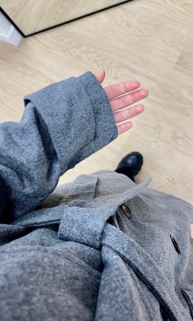 Gri Uzun Kemerli Kadın Kaban - Görsel 3