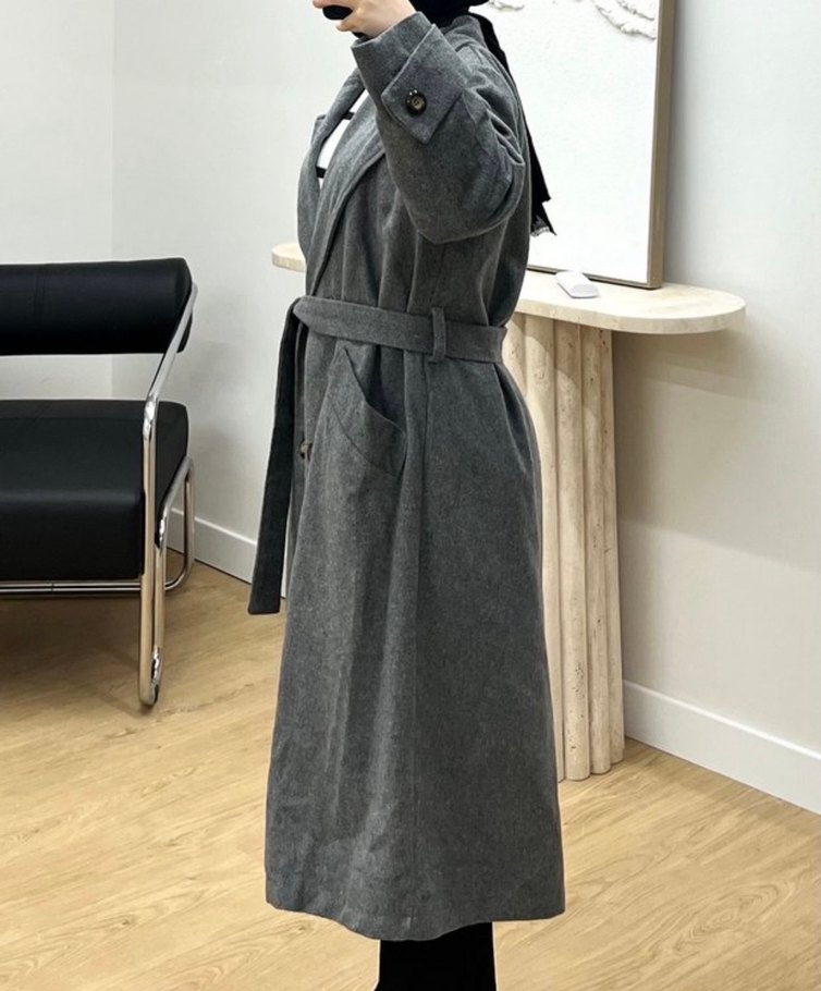 Gri Uzun Kemerli Kadın Kaban - Görsel 2