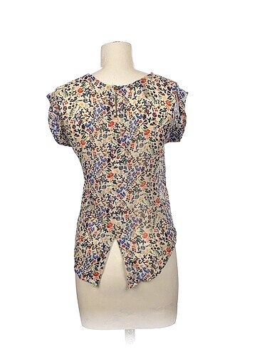 m Beden PreLoved Bluz %70 İndirimli.