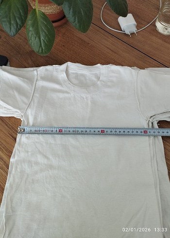 Beyaz Kollu Çocuk Atlet - Görsel 2