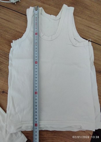 Beyaz Çocuk Atlet - Görsel 4